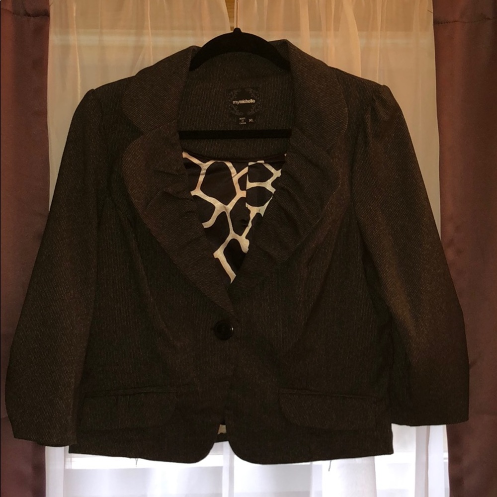 Grey blazer Juniors size XL (women’s Medium)